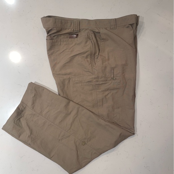 North Face Pants Mens Khaki Beige Nylon size 38 READ - small hole - Picture 1 of 8